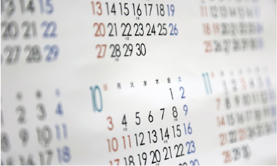 年間休日120日以上